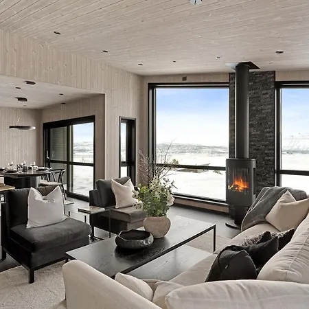 In Stunning Surroundings 度假居 Kjerrvika