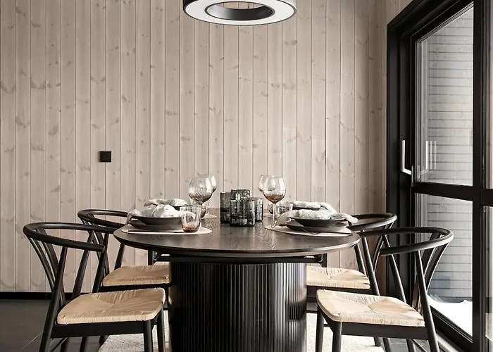 In Stunning Surroundings * Kjerrvika